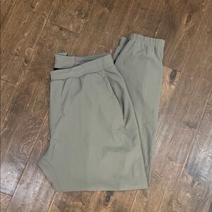 lululemon athletica Men's Olive Joggers